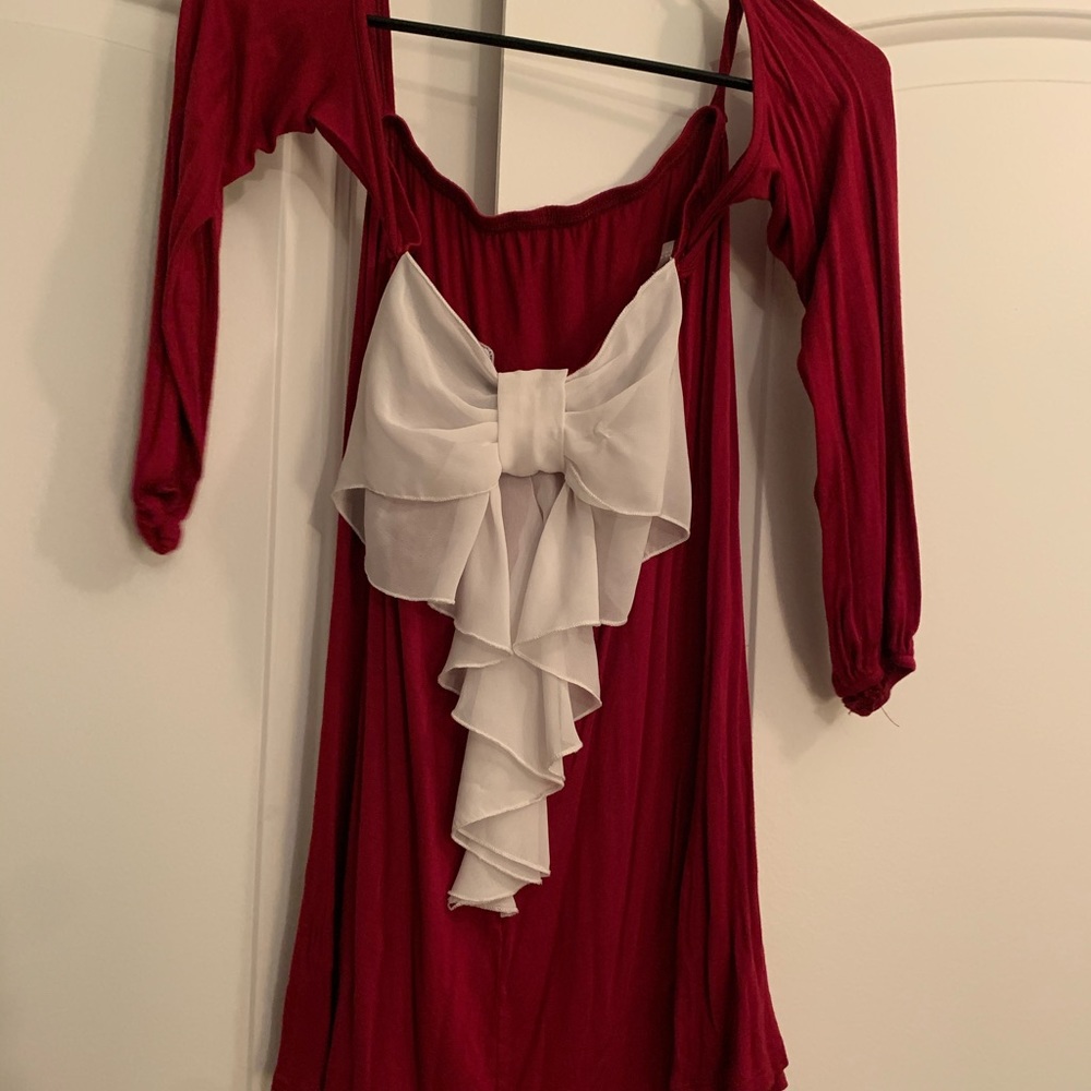 Burgundy bow tie back top
